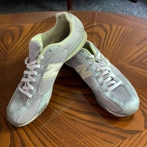 New balance sneakers 10